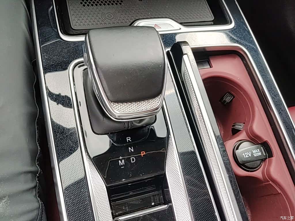 Hongqi HS5, 2024 21