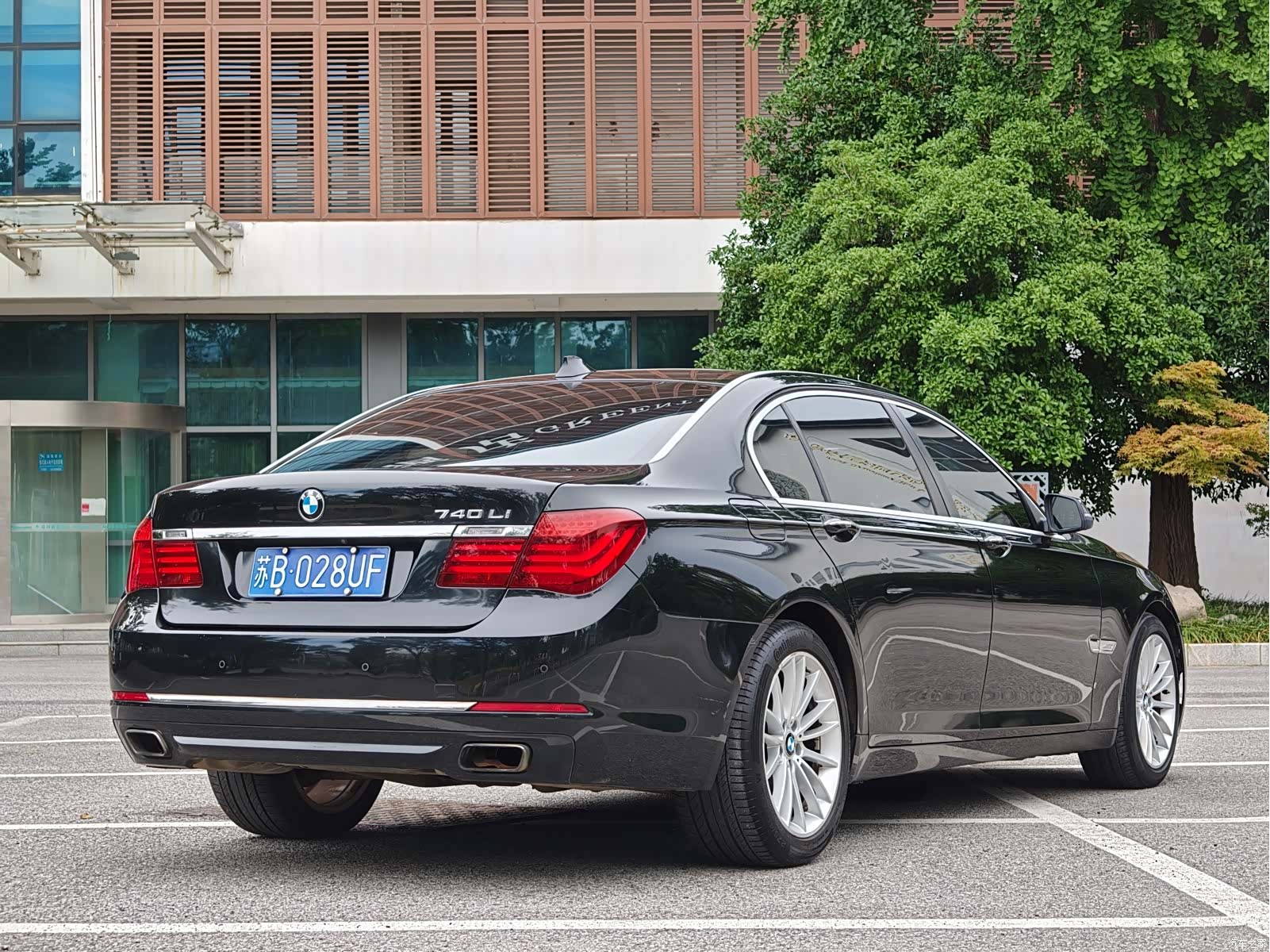 BMW 7 Series, 2015 4