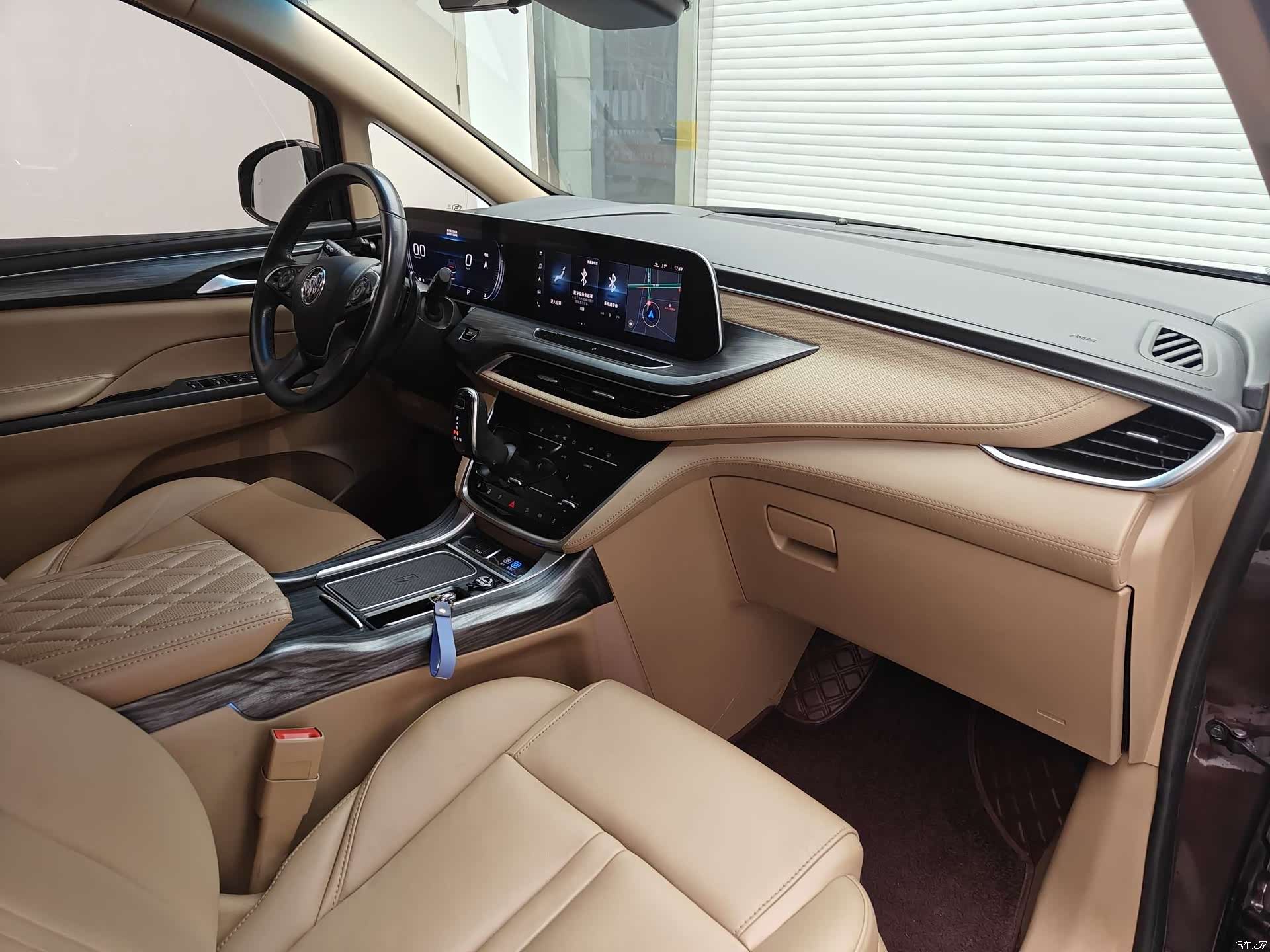 Buick GL8, 2021 13