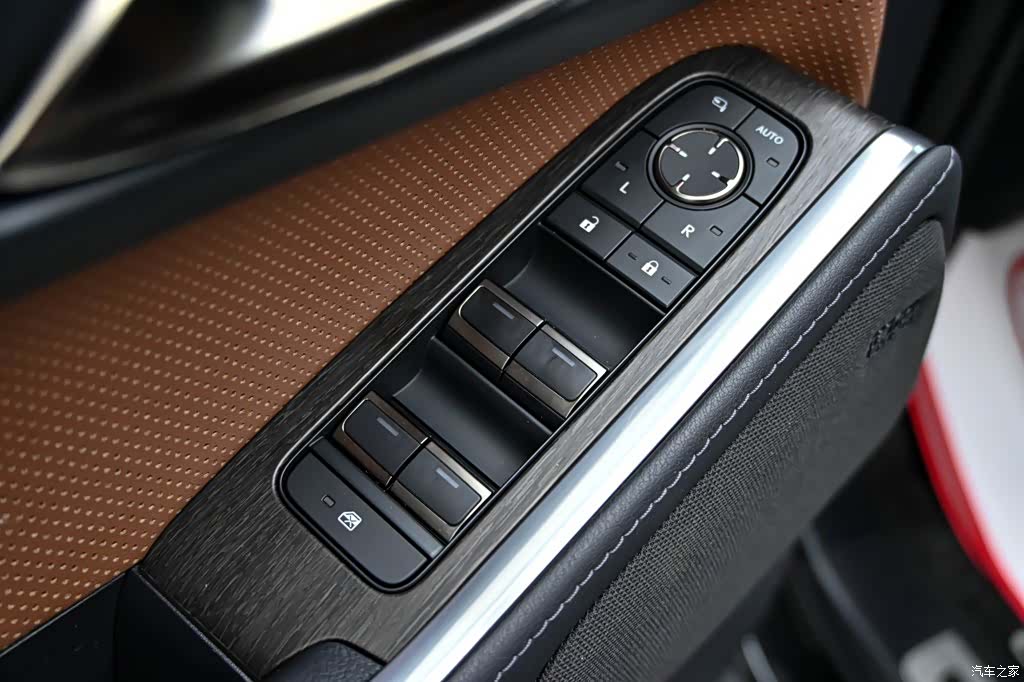 Lexus GX, 2025 22