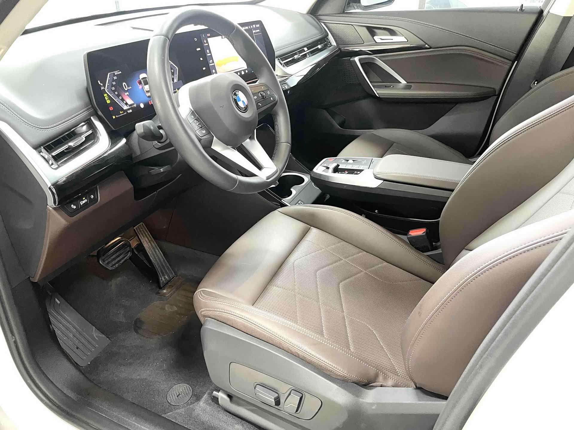 BMW X1, 2023 6