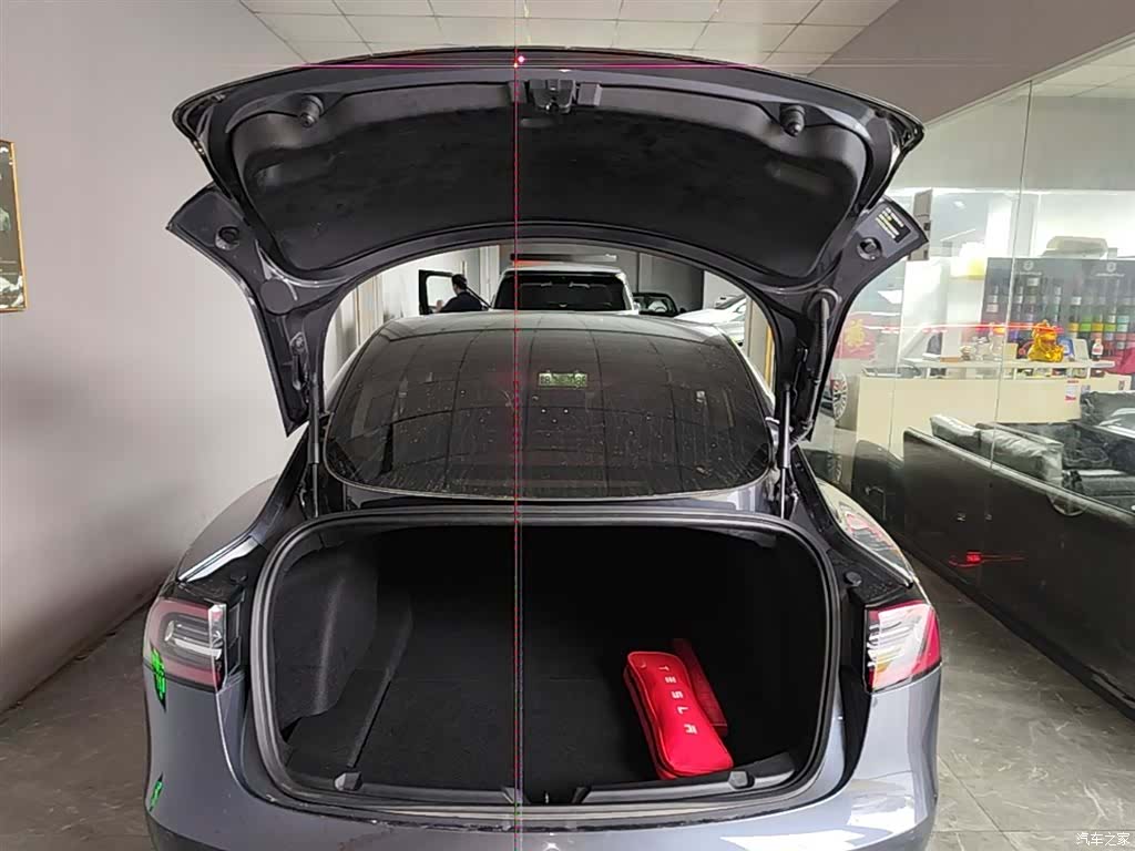 Tesla Model 3, 2020 19