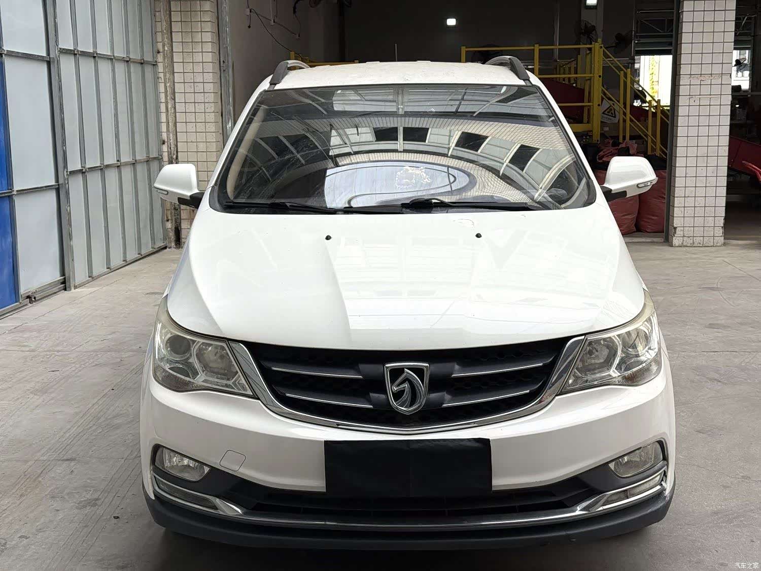 Wuling 730, 2016 2