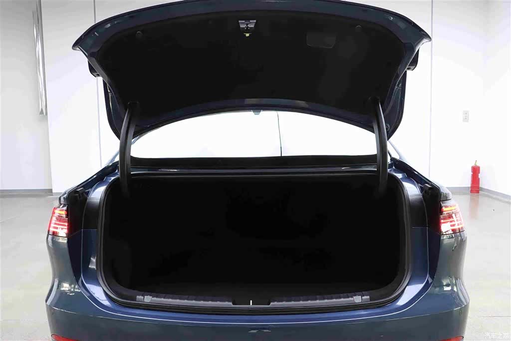 Geely A7, 2025 31
