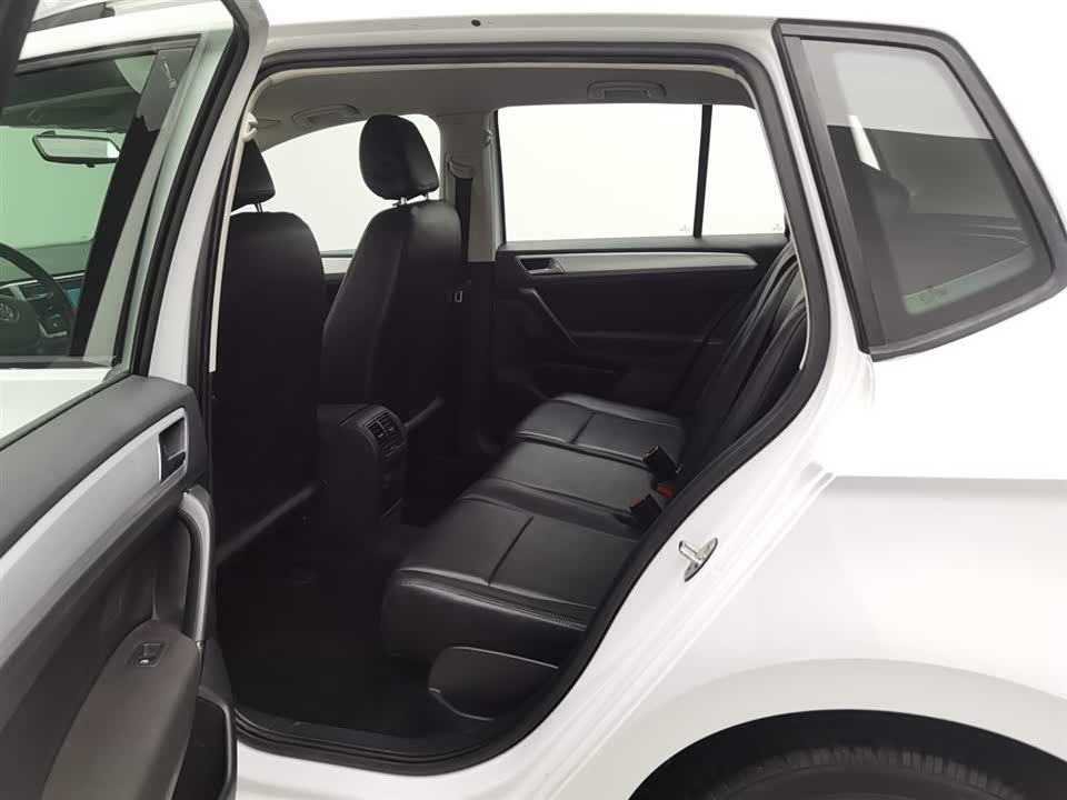 Volkswagen Golf*Jiayu