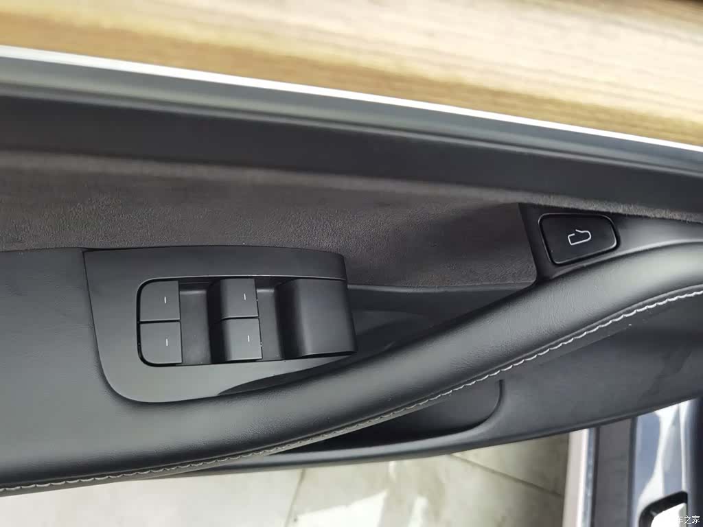 Tesla Model 3, 2021 9