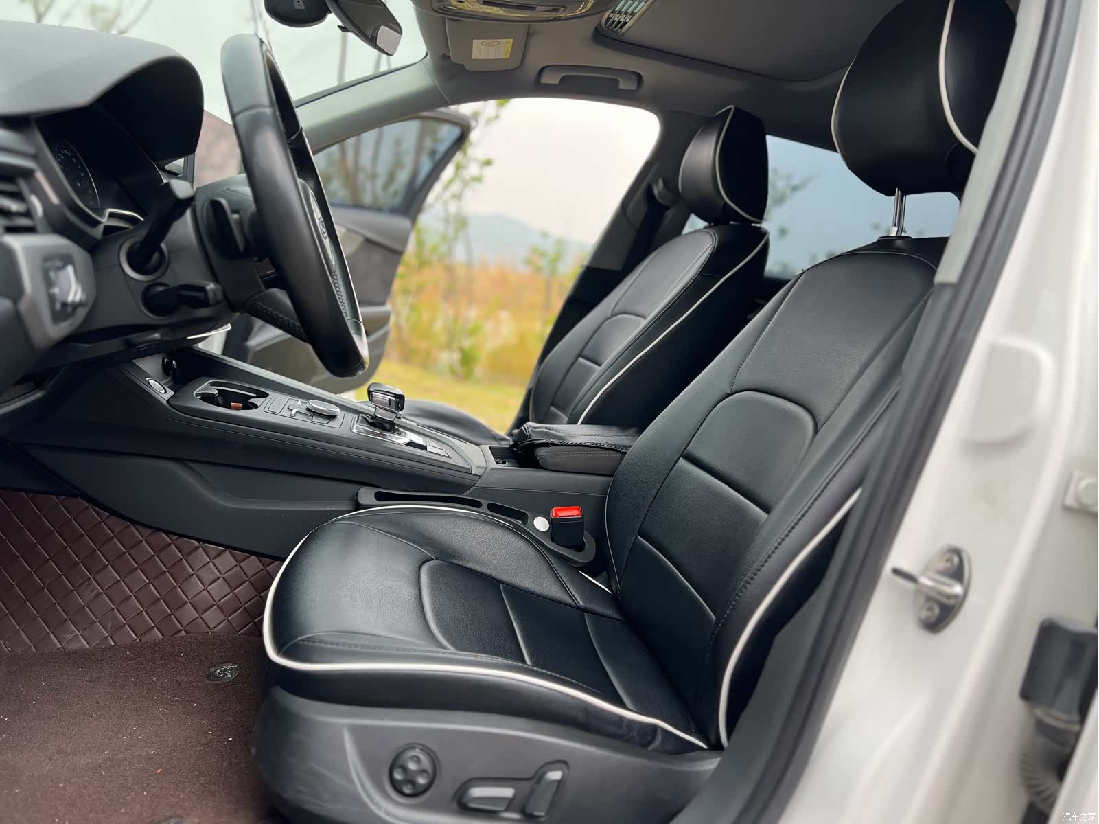 Audi A4L, 2017 4