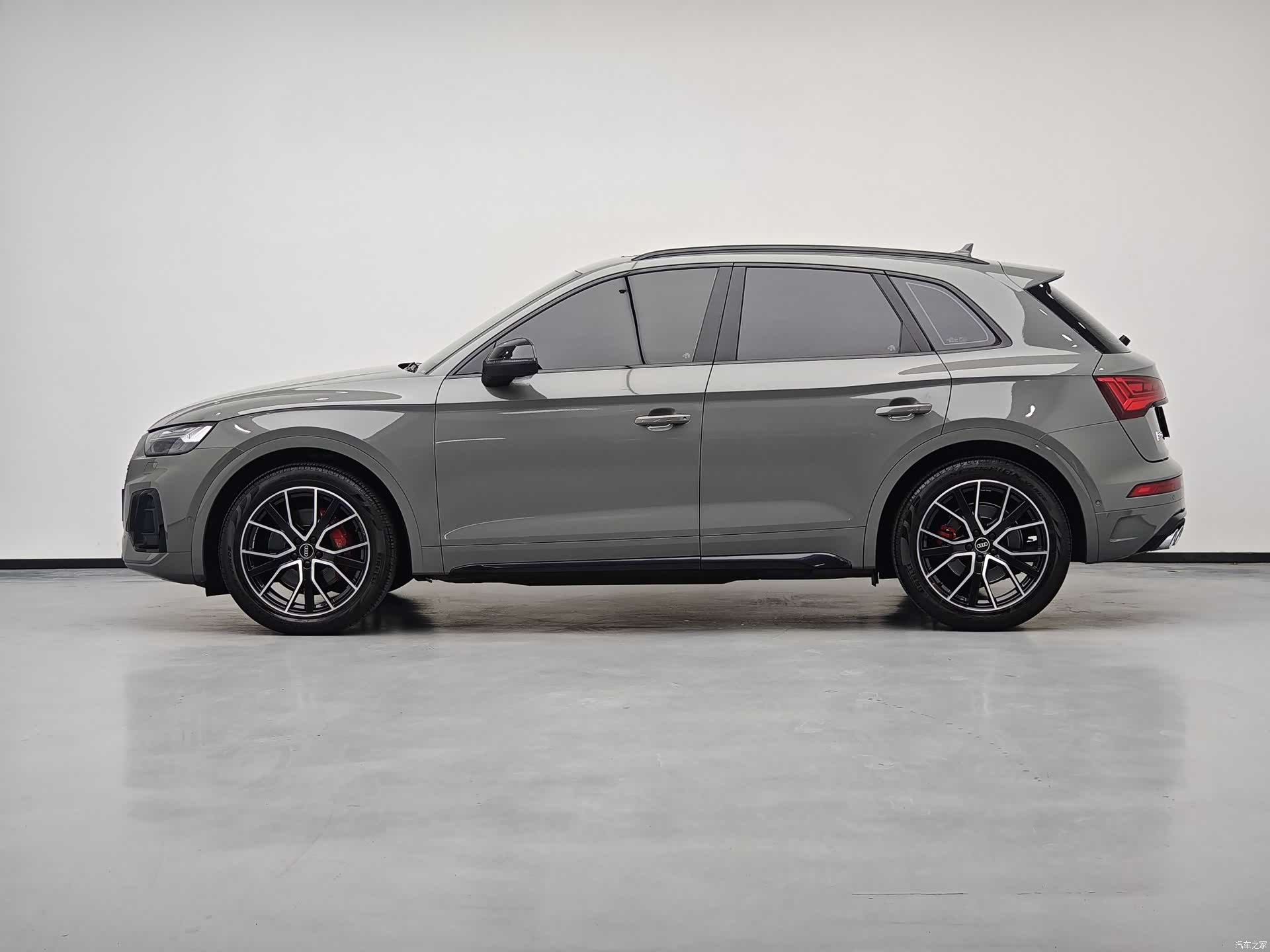Audi Q5, 2022 20