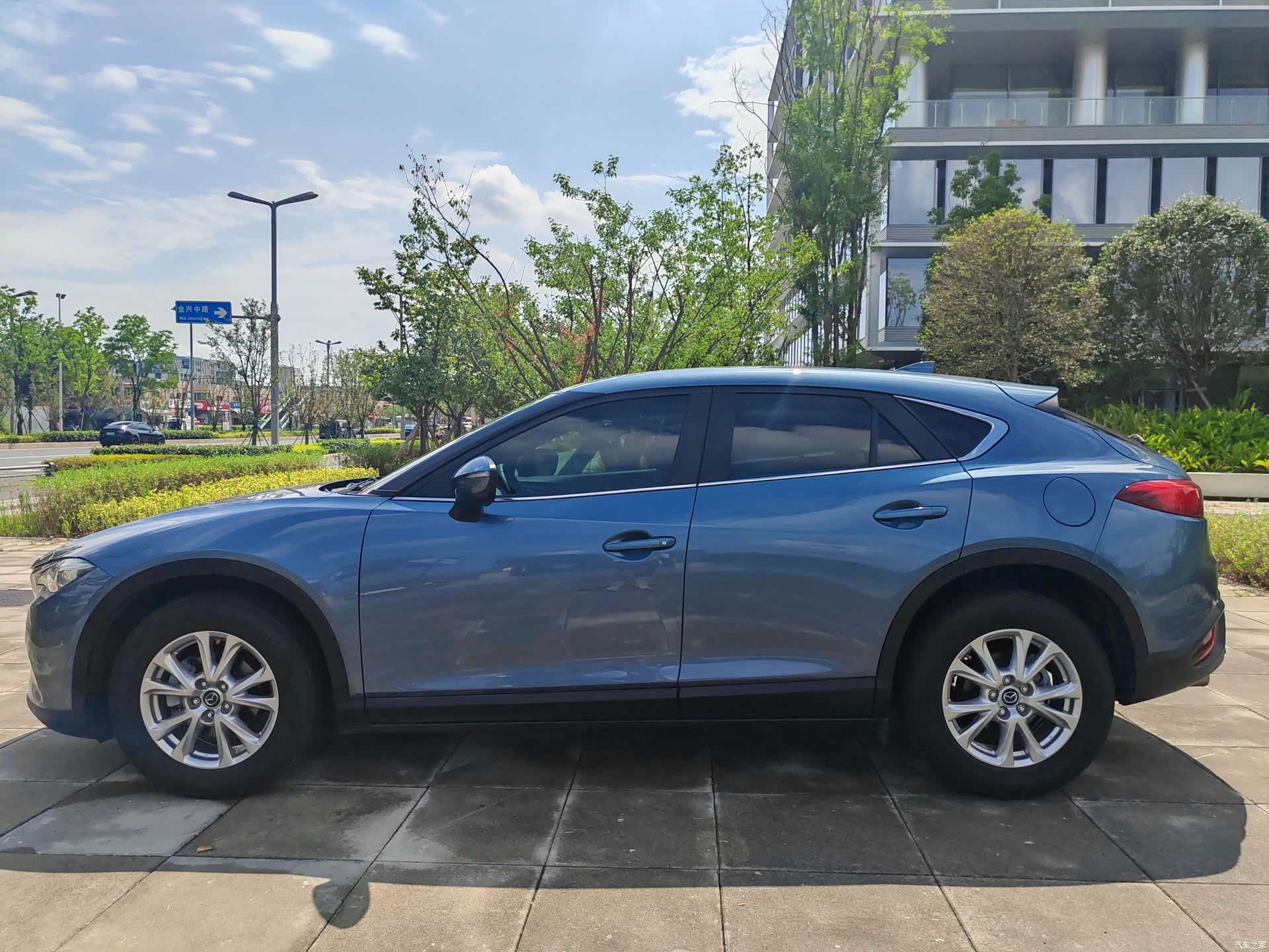 Mazda CX-4, 2016 7