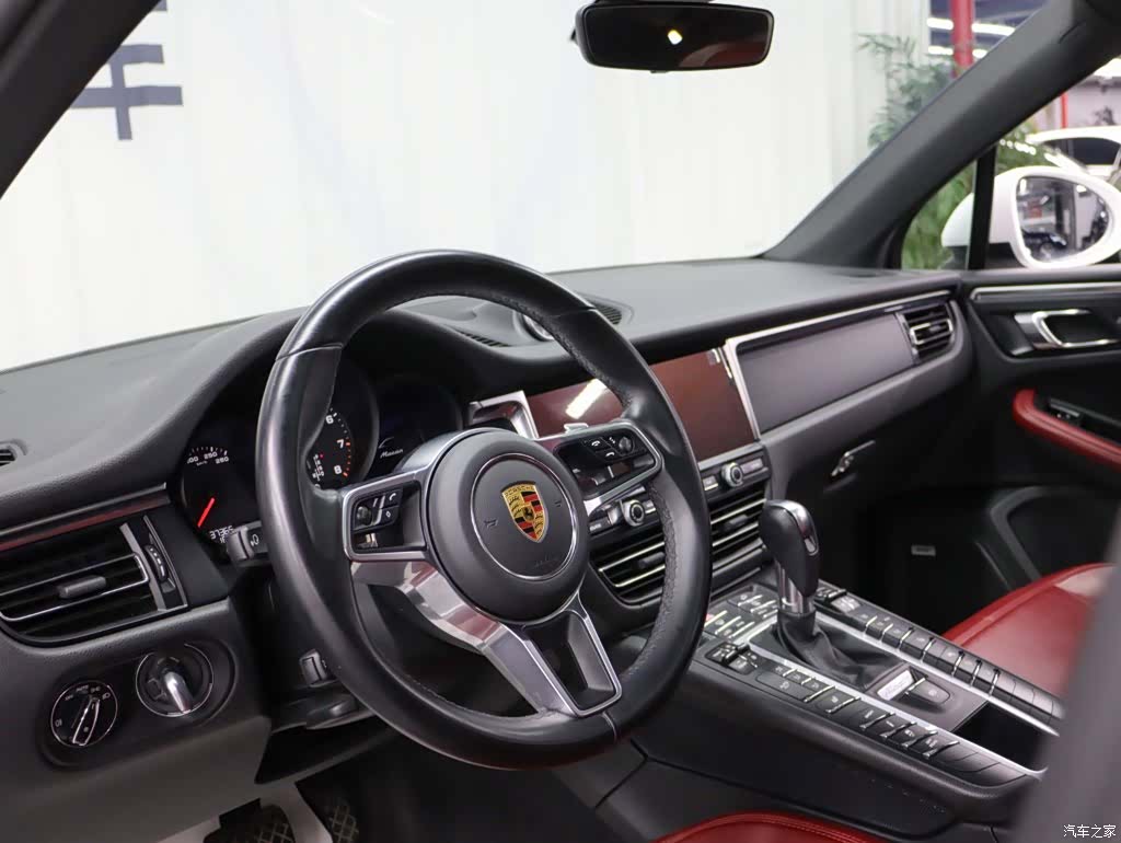 Porsche Macan, 2023 9