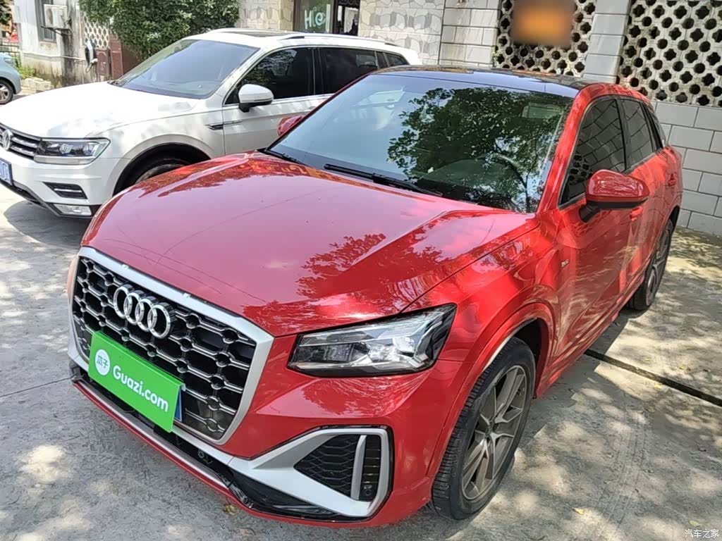 Audi Q2L, 2022 1