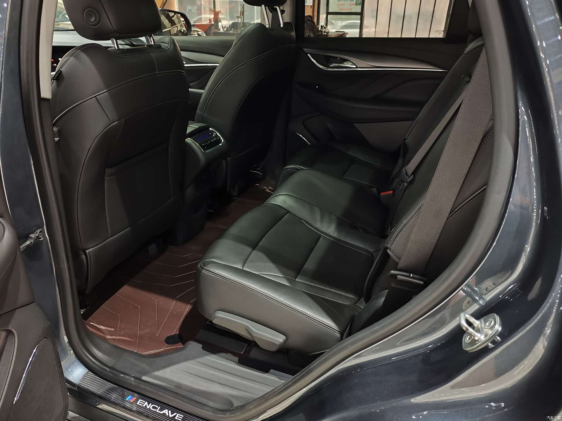 Buick Enclave, 2020 6