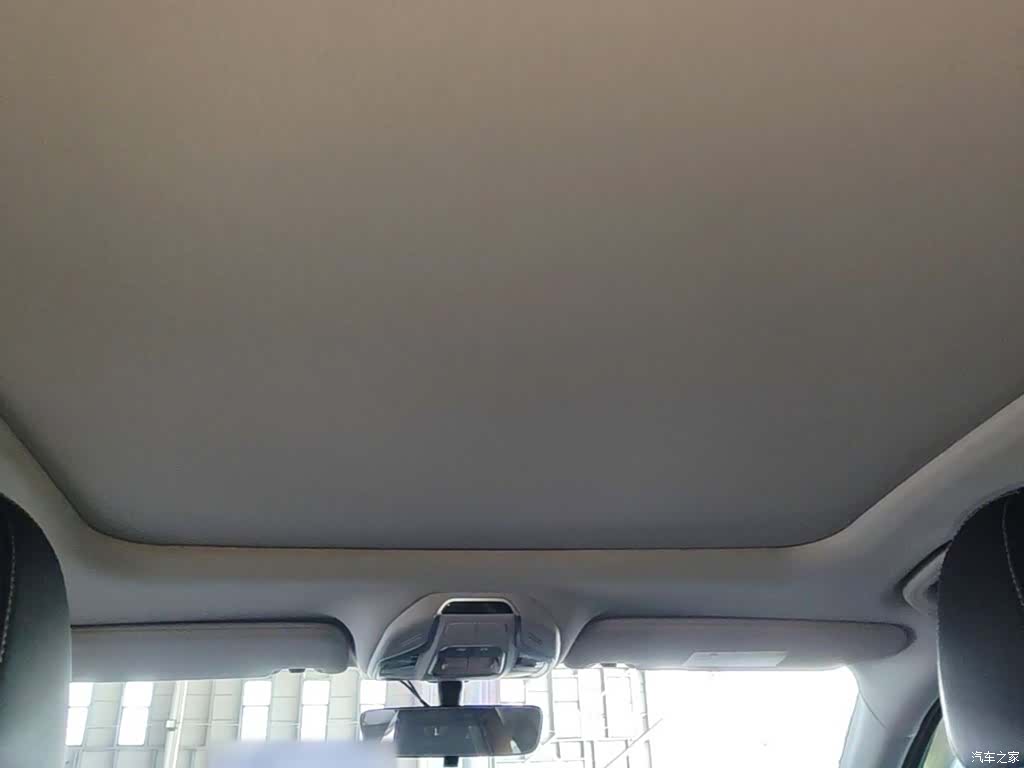 Geely Preface, 2022 18