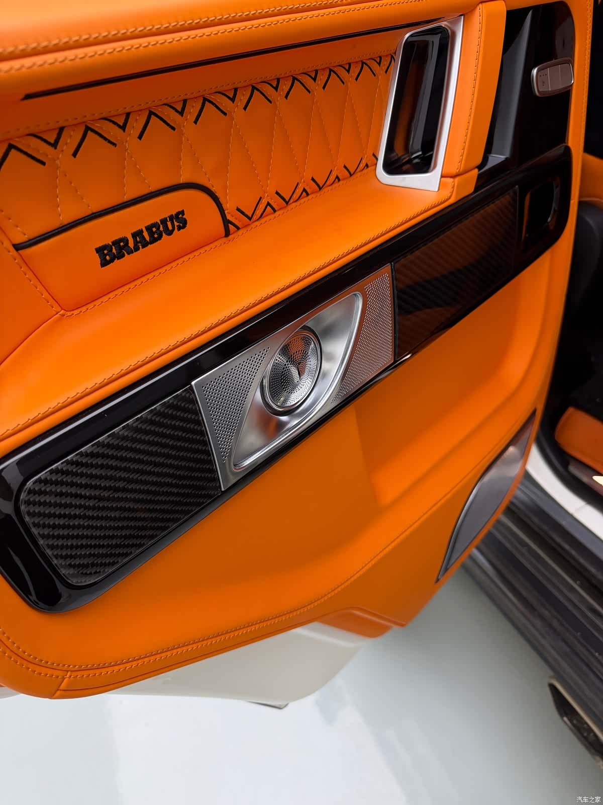 Mercedes-Benz G-Class, 2016 19