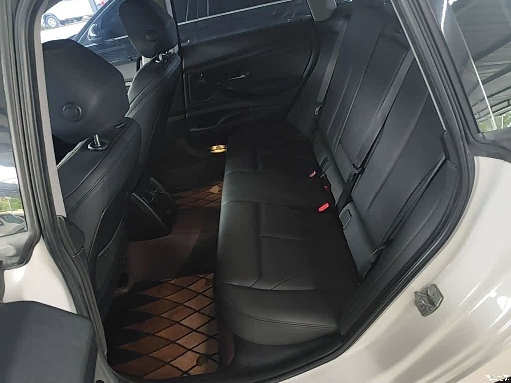 BMW 3 Series, 2018 17