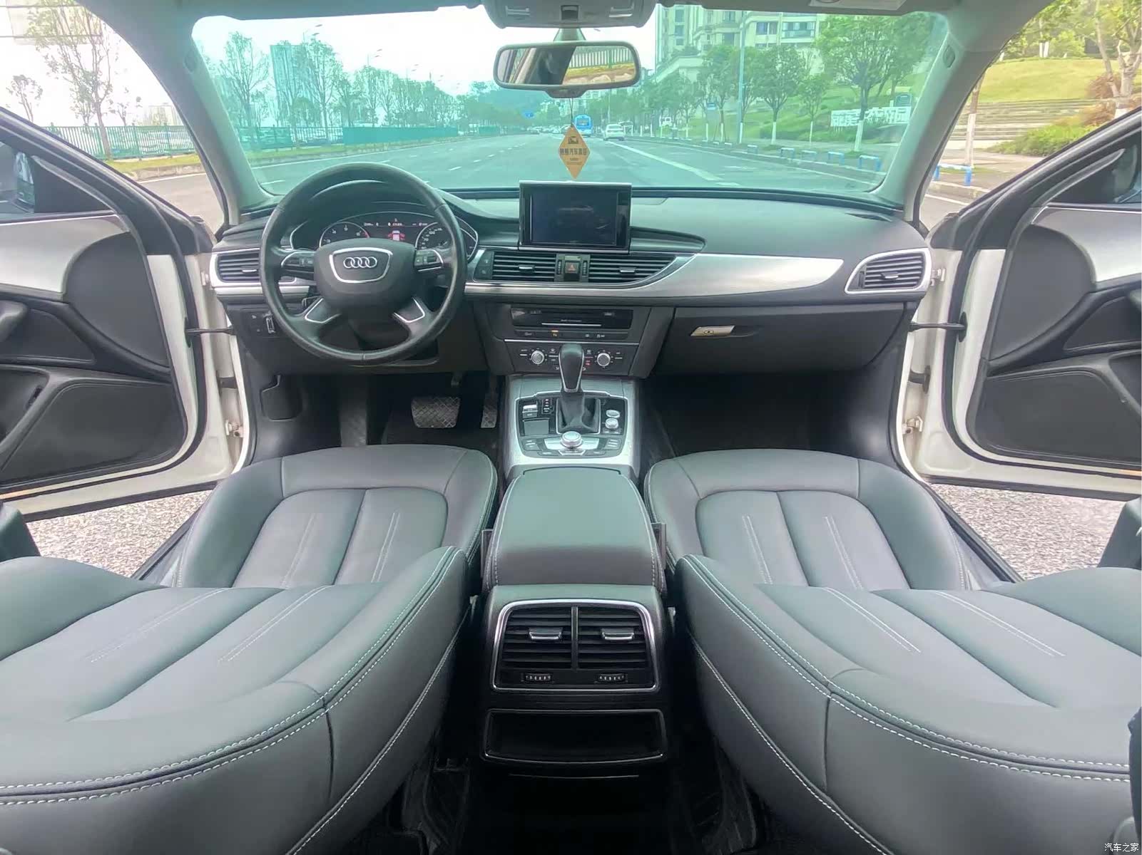 Audi A6L, 2014 6