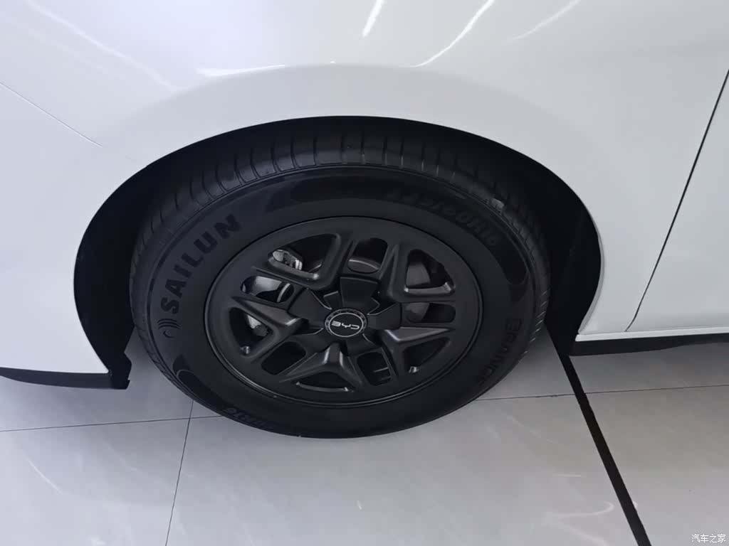 BYD Seal, 2025 23