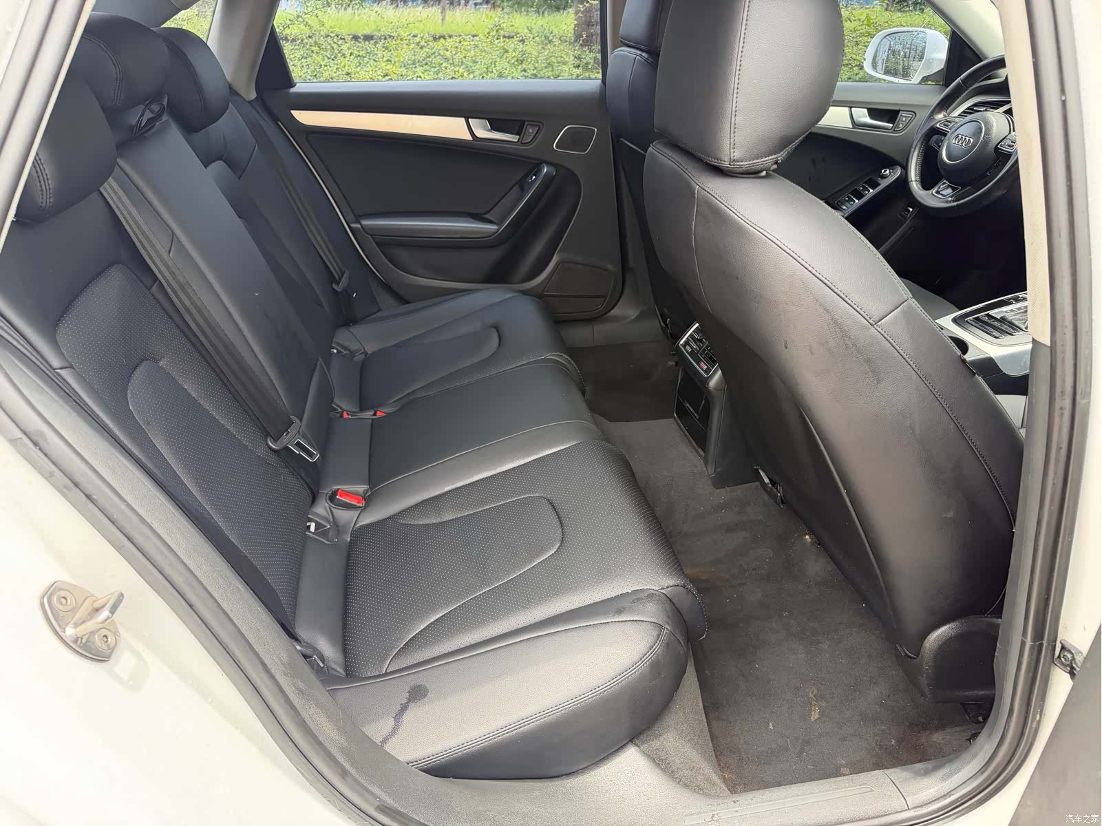 Audi A4L, 2015 10