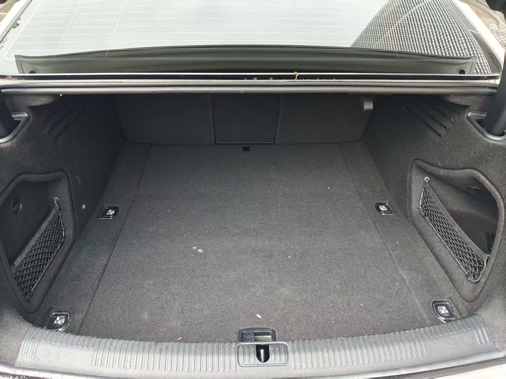 Audi A4L, 2023 9