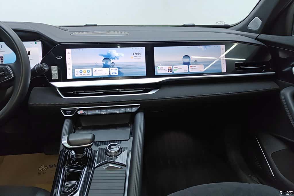 Geely Xingyue L, 2024 13
