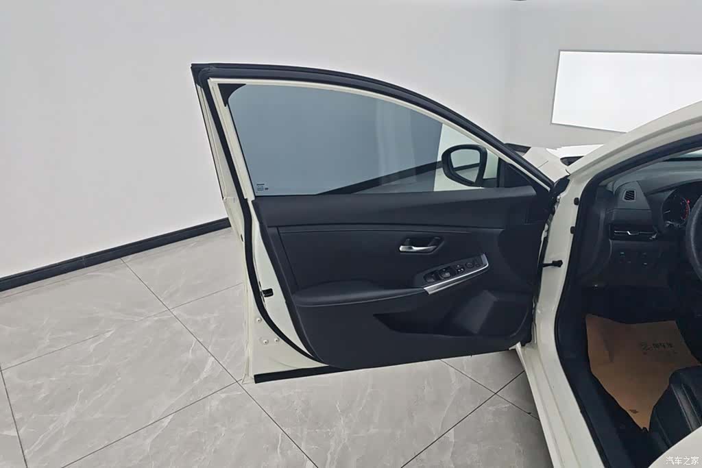 Nissan Sylphy, 2023 7