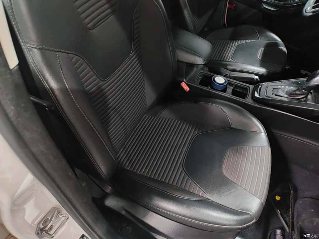 Ford Focus, 2017 20