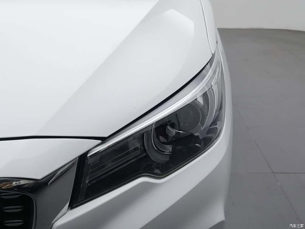 MG ZS, 2019 7