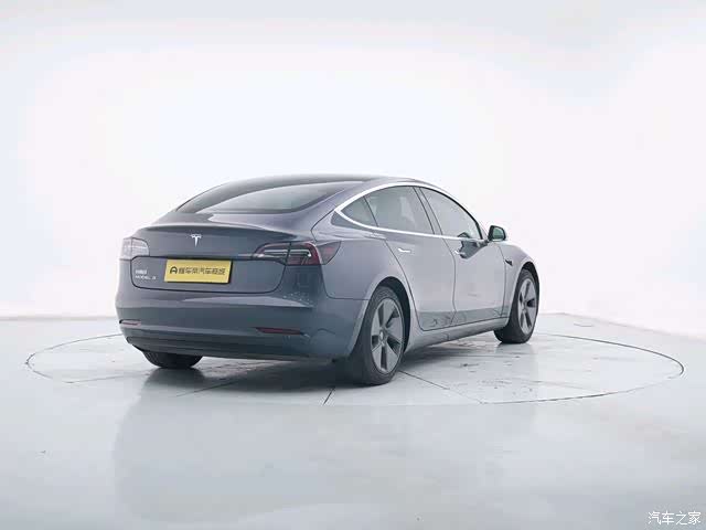 Tesla Model 3, 2020 7