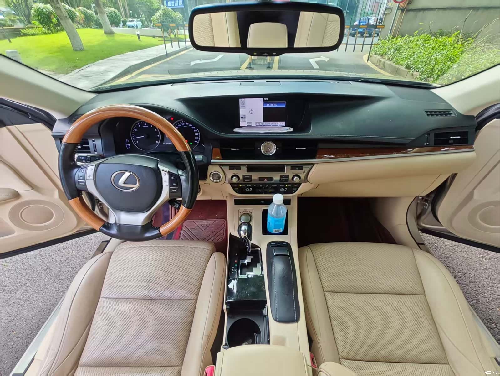 Lexus ES, 2012 6