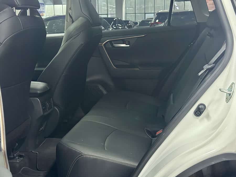 Toyota Wildlander 2024, фото 4