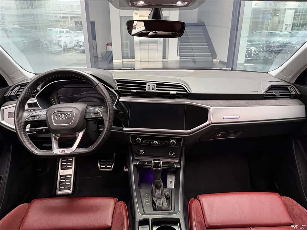 Audi Q3, 2021 6