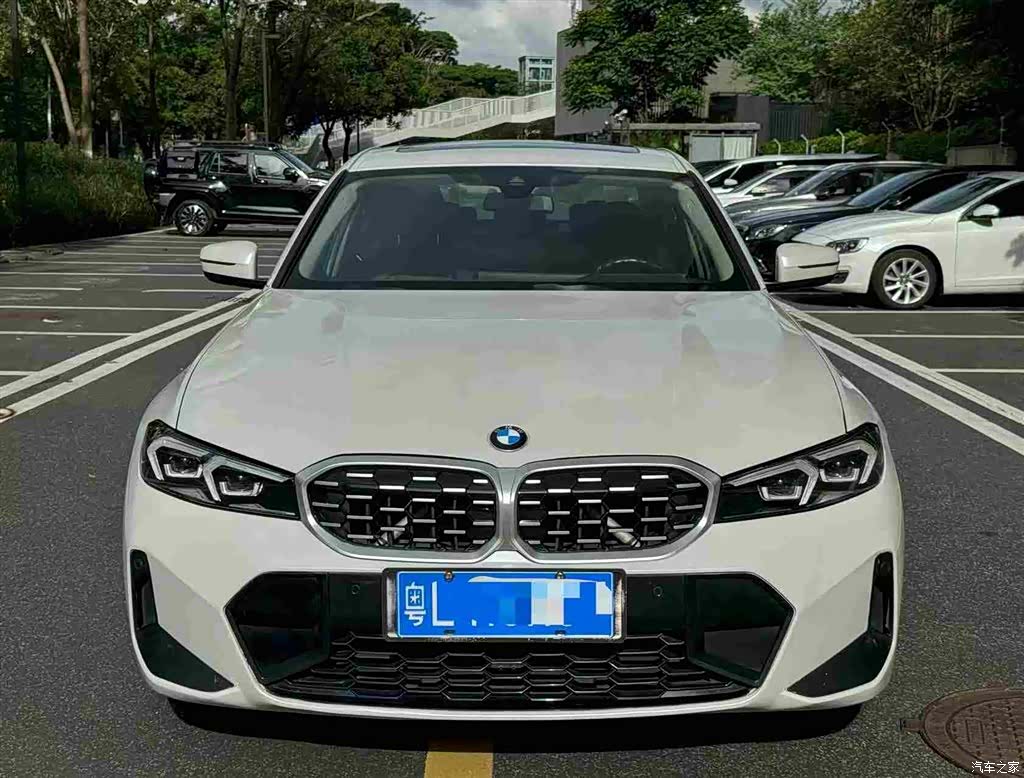 BMW 3 Series, 2023 1