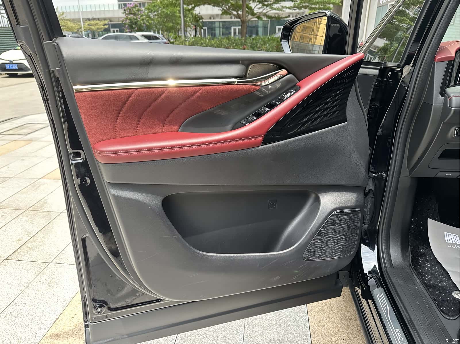 Trumpchi E9, 2025 20