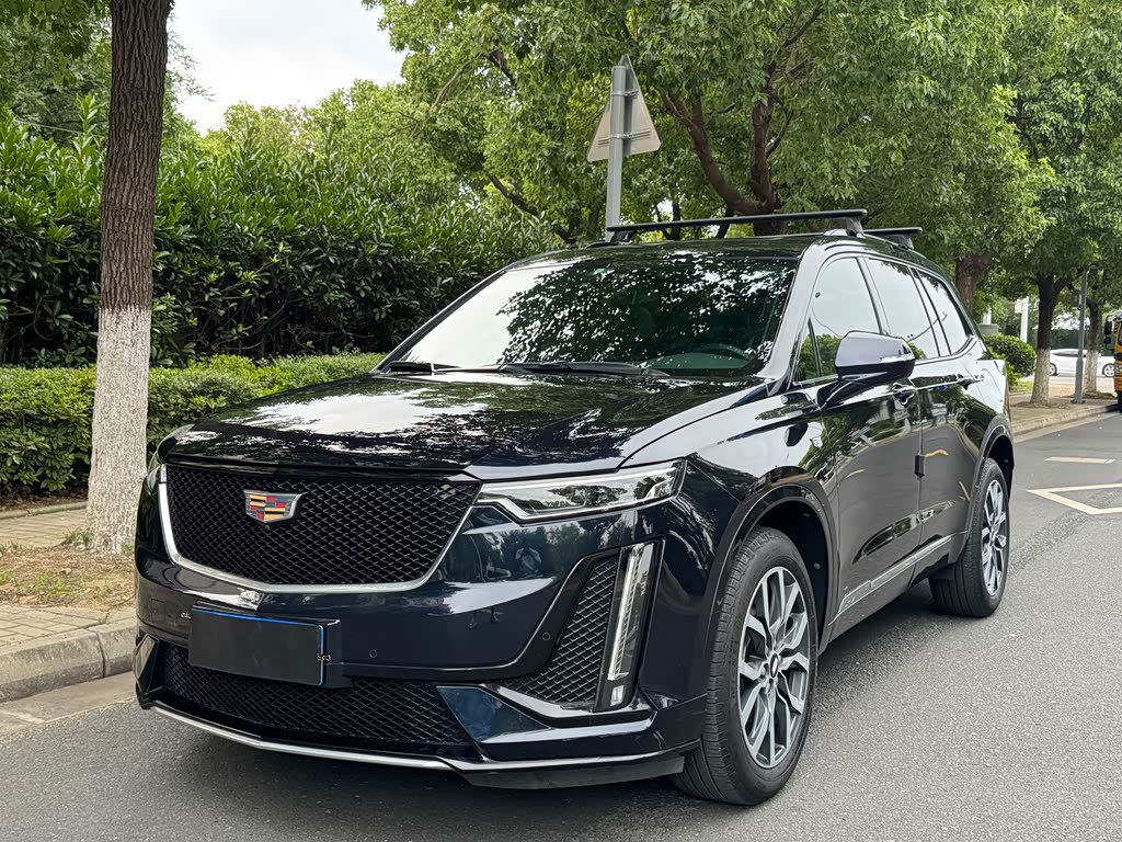 Cadillac XT6