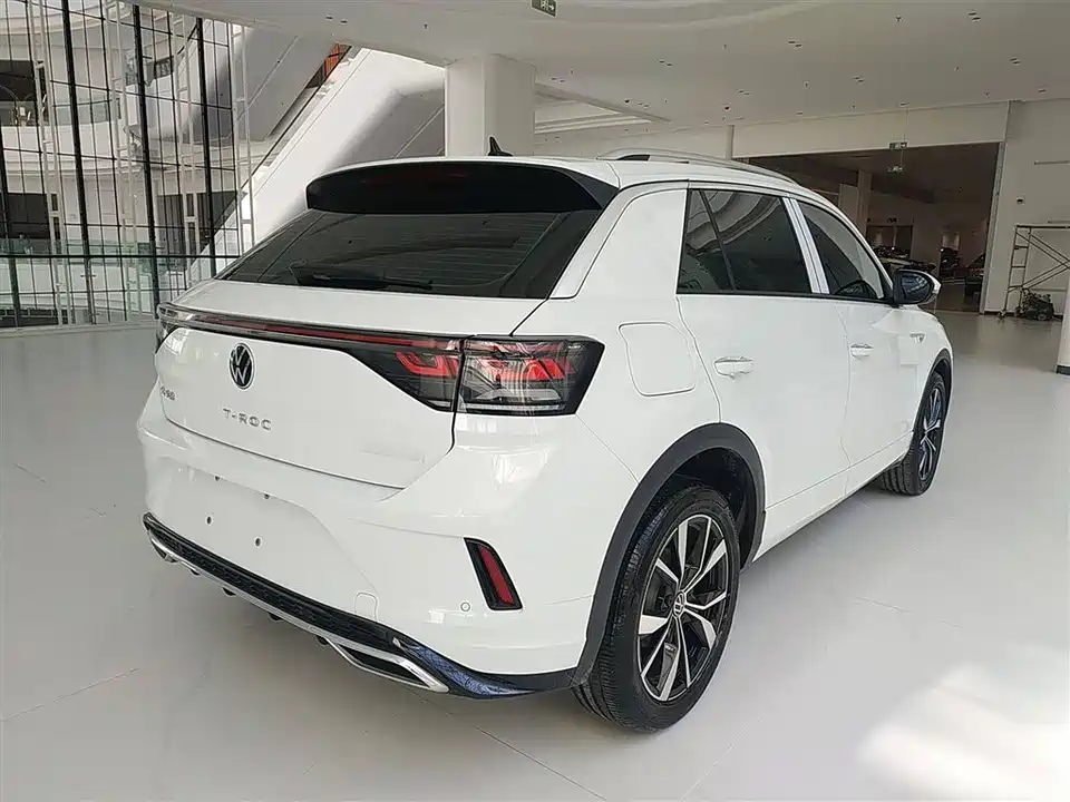 Volkswagen T-ROC exploring Songs Volkswagen T-ROC exploring Songs
