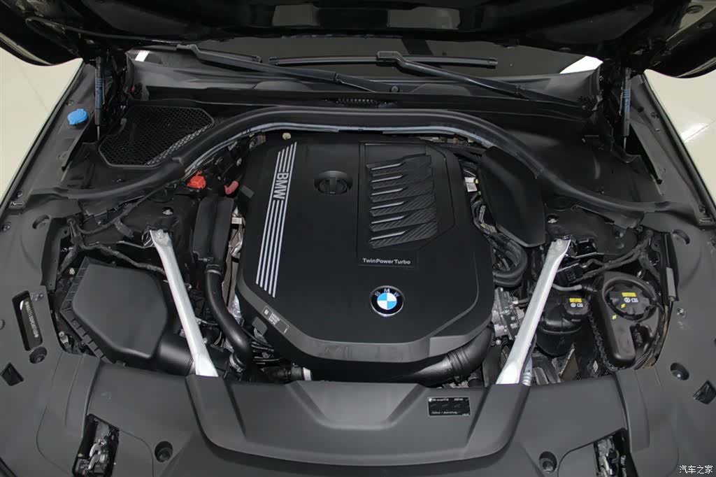 BMW 7 Series, 2021 34