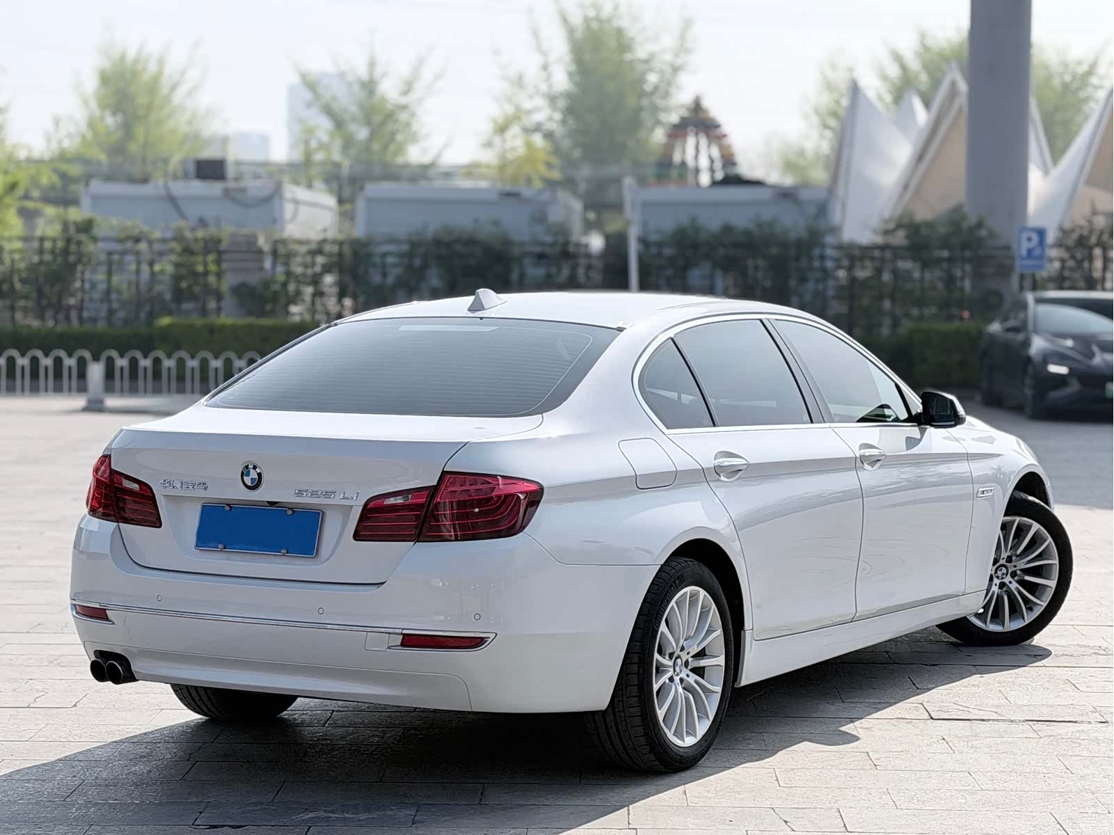 BMW 5 Series, 2017 3