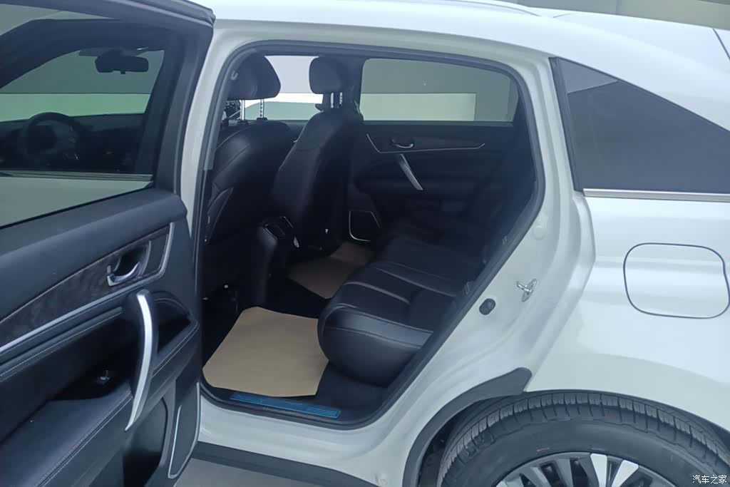 Honda UR-V, 2023 11