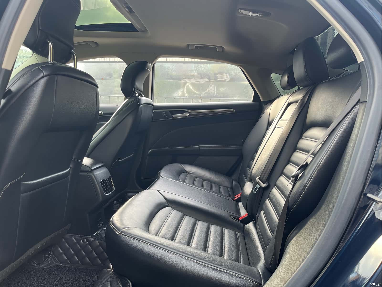 Ford Mondeo, 2018 10