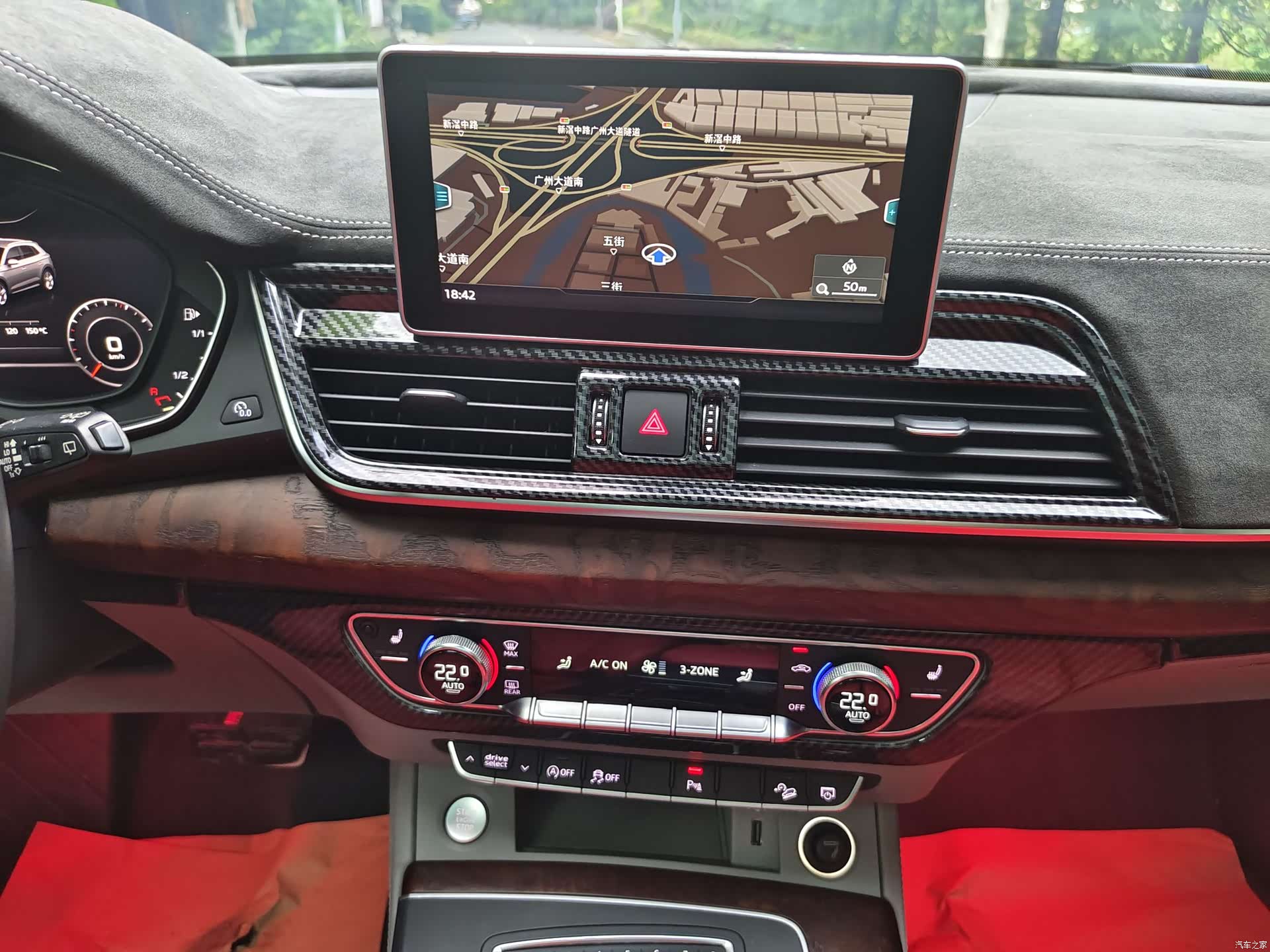 Audi Q5L, 2019 12