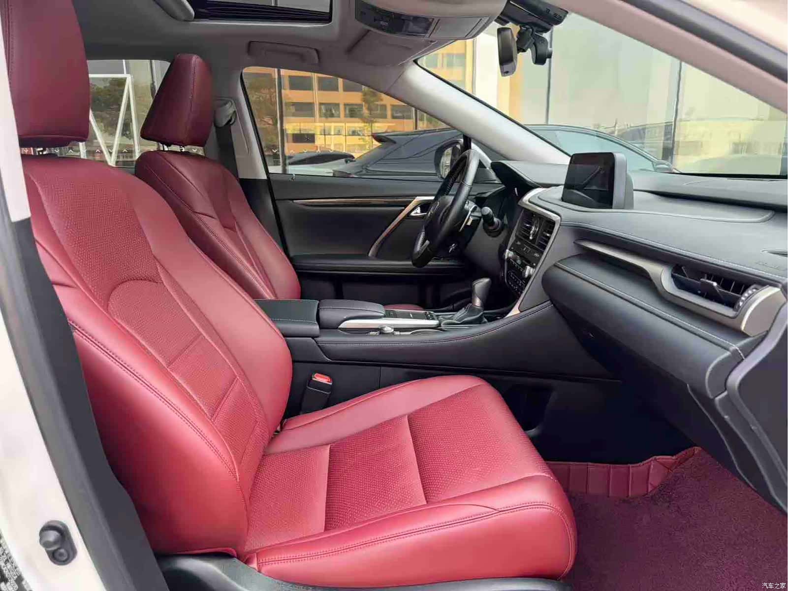 Lexus RX, 2022 все фото