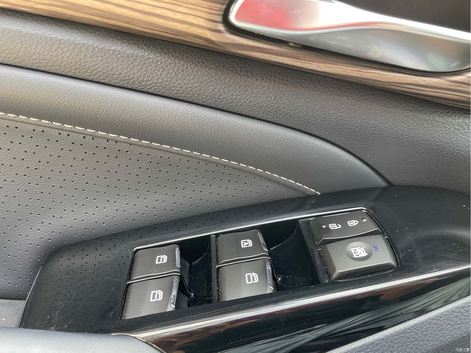 Trumpchi M8, 2021 17