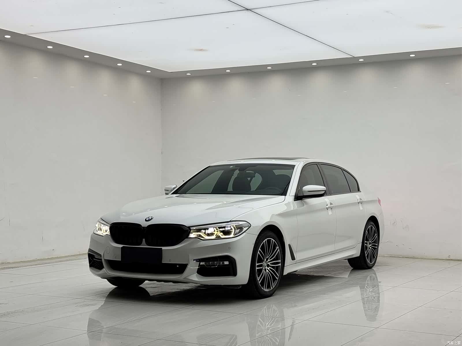 BMW 5 Series, 2018 1