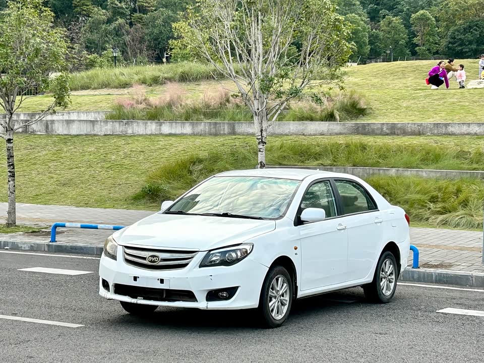 BYD L3