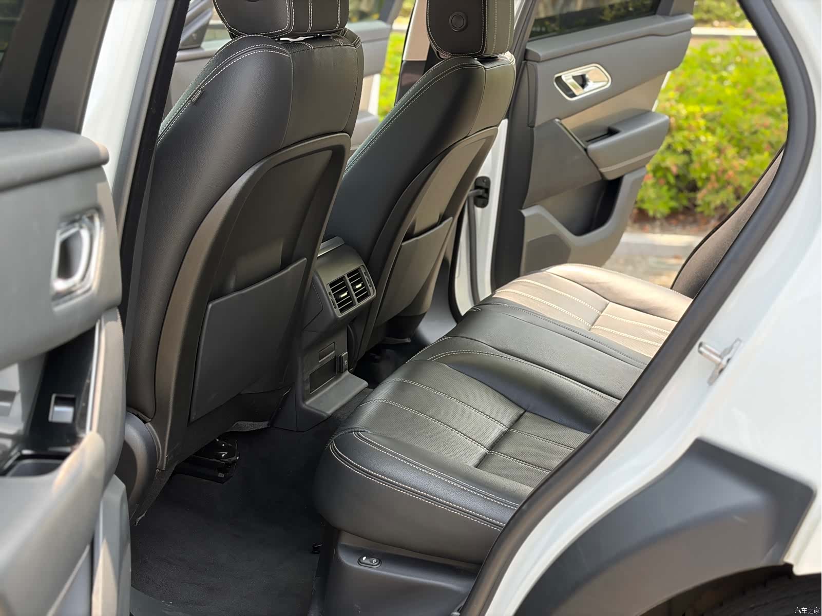 Land Rover Range Rover, 2019 14