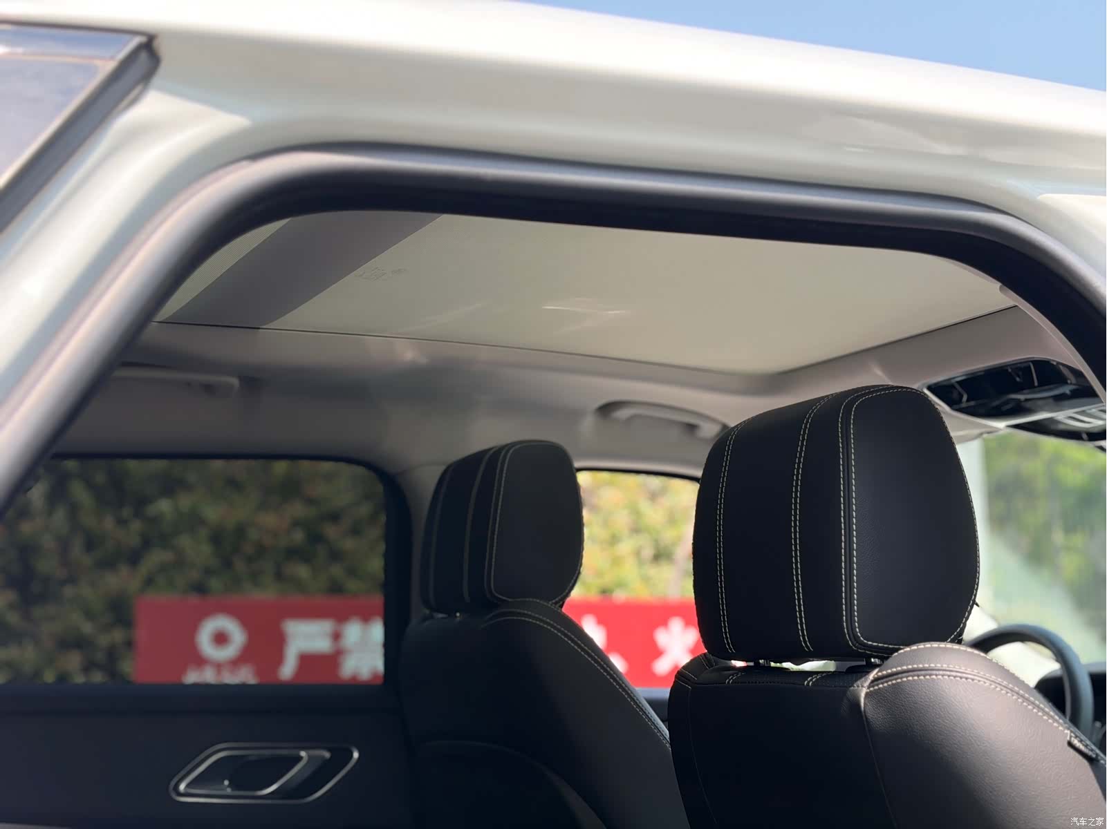 Land Rover Range Rover, 2019 19
