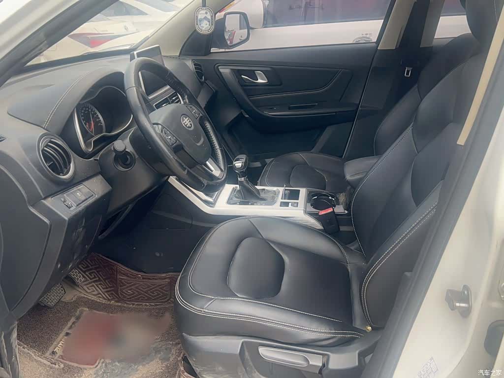 Bestune X40, 2019 19