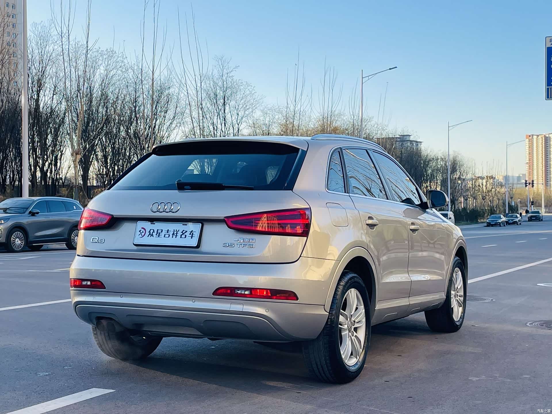 Audi Q3, 2015 16