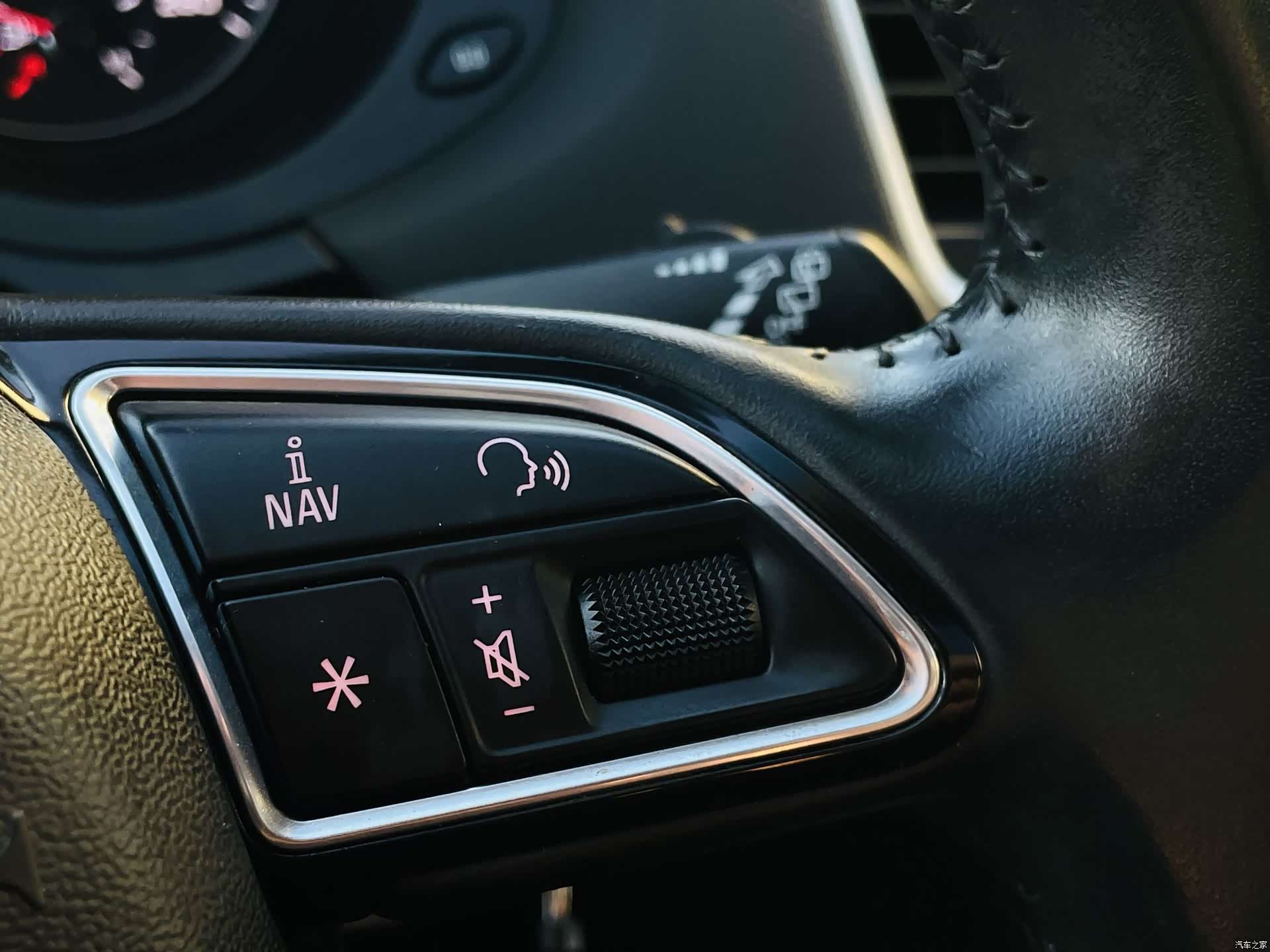 Audi Q3, 2015 14
