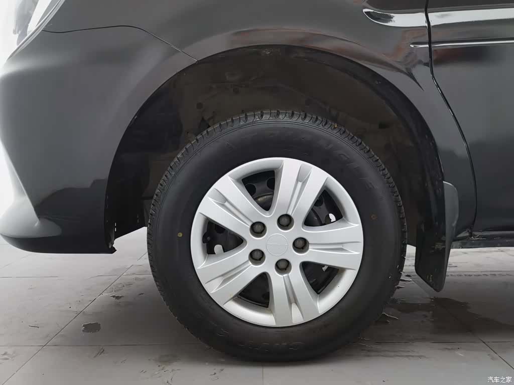 DongFeng M5L, 2022 17